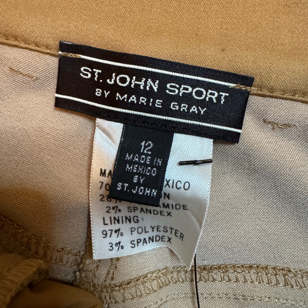 St. John Sport Beige Stretch Pants | Size 12